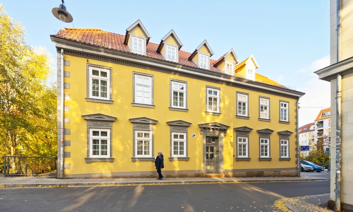 Copyright Michael Miltzow NOV5678-a.jpg